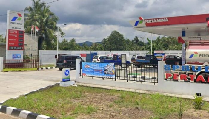 Terkait Berdirinya SPBU 24.331.162 di Atas Sungai Kadis LH dan Kabid tata Ruang Saling Lempar Jawaban