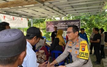 Kapolres Bangka Barat Pimpin Jumat Curhat Di Bali Desa Belo Laut