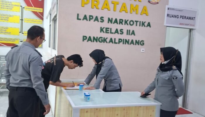 Lapas Narkotika Kelas IIA Pangkalpinang Adakan Kegiatan Tes Urine Bagi WBP