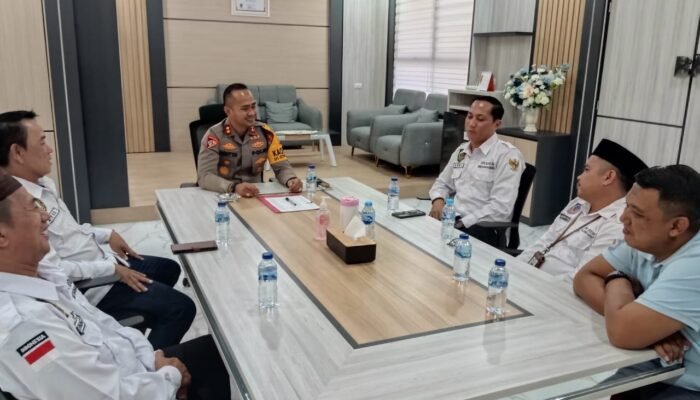 Kapolres Bangka Barat Terima Kunjungan APDESI DPC Bangka Barat
