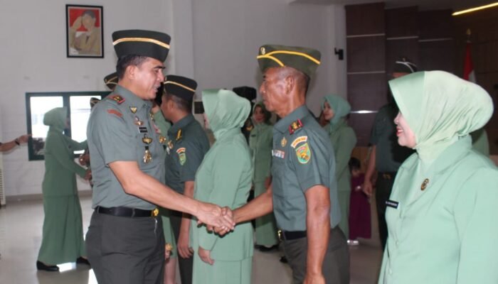 19 Prajurit Korem 045/Gaya Ikuti Korp Rapor Kenaikan Pangkat