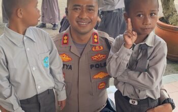 Kapolres Bangka Barat Sambut Siswa SLB Negeri Mentok, Edukasi Lalu Lintas Lewat Kegiatan POLSANAK yang Penuh Keakraban