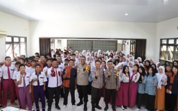 Kapolres Bangka Tengah Sosialisasi Bahaya Geng Motor, Premanisme, dan Pungli di SMKN 2 Koba