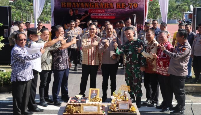 Forkopimda Bangka Barat Hadiri Panggung Prajurit, Kompak Ucapkan Selamat Ulang Tahun untuk Kapolres Bangka Barat